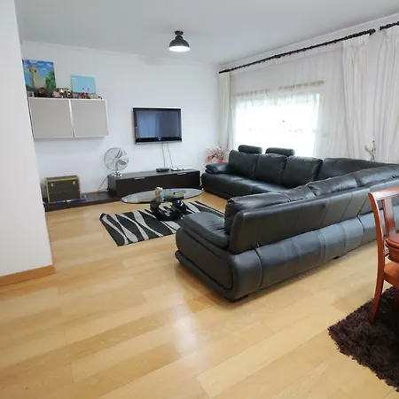 Av. D. Joao Ii Modern Apt Near Altice Arena 公寓 *